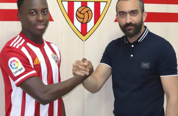 Arvin Appiah completes shock deadline day move to UD Almeria