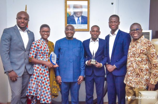 Ghanaian winners of tech startup competitions present awards to VP Bawumia