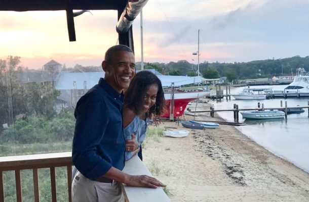 Barack & Michelle Obama are Celebrating 27 years of Marriage