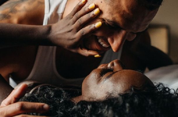 19 Foreplay tips to please her in bed