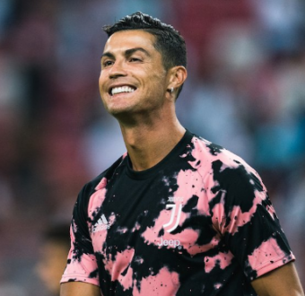 Cristiano Ronaldo makes more money on Instagram than playing for Juventus - REPORT