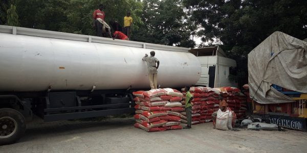 Photos: Customs impounds 250 bags of rice concealed in fuel tanker