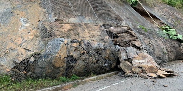 Highway Authority diverts traffic after another landslide on Aburi road