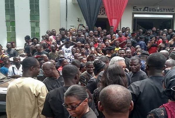 Rawlings mobbed at funeral of Peter Amewu’s sister