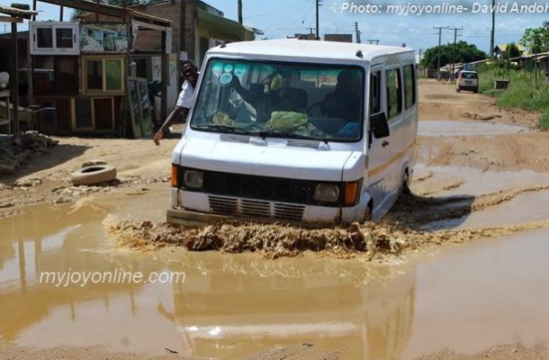 Bad roads most important problem to Ghanaians - Afrobarometer report