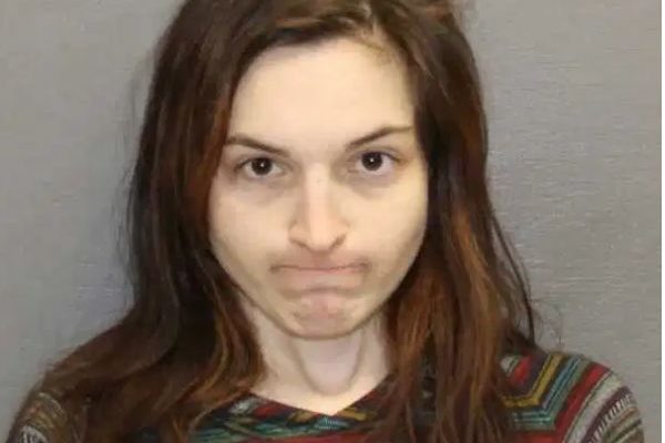 Woman breaks into Ex-boyfriend's home with machete, forces him to have s3x until he was no longer able to do so