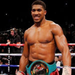 VIDEO: Anthony Joshua knocked down in boxing sparing vs Kate Farley