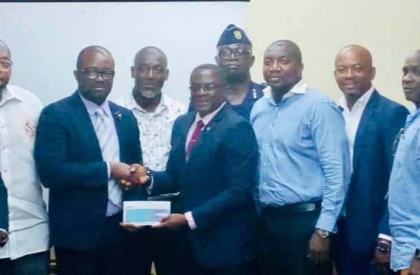 VIDEO : GOC make $8000 cash donation to Black Meteors before departure for U-23 Afcon