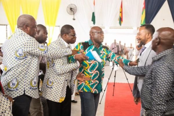 It’s a shame Mahama doesn’t have control over his house – Owusu Bempah