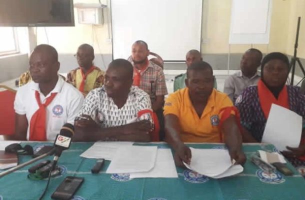 Health Services Workers Union bares teeth at gov't over unresolved issues