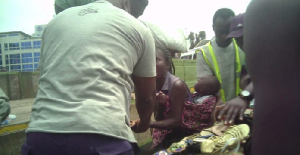 VIDEO: Anas exposés AMA City Guards beating and extorting money from Makola women