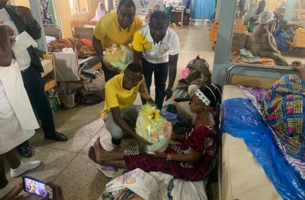 Xmas Bonanza: MTN Ghana Surprise Christmas Babies With Packaged Humpers