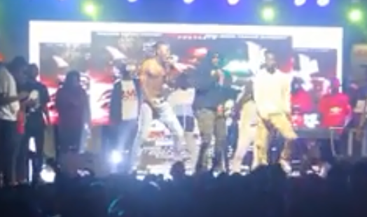 VIDEO: Kwaw Kese, Medikal steal show at ‘Return Concert’