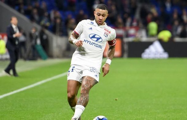 Italian doctor who operated on Memphis Depay expects him to return in five months