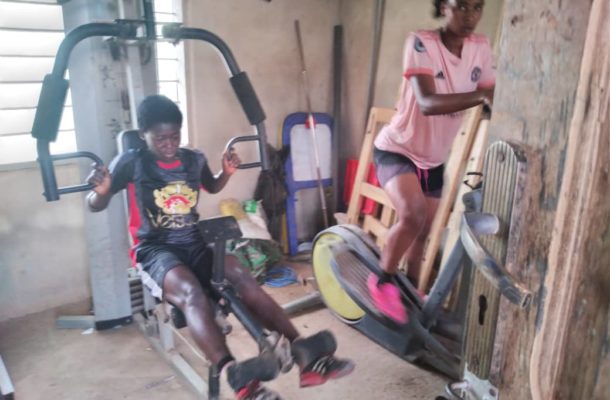 Soccer Intellectuals hit gym ahead of the season kickoff