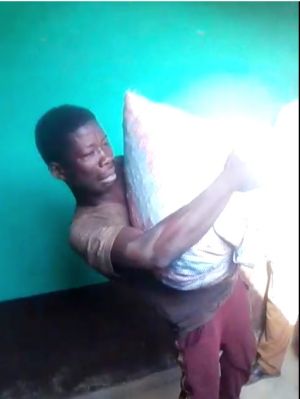 VIDEO: Man battered to death for stealing cashew