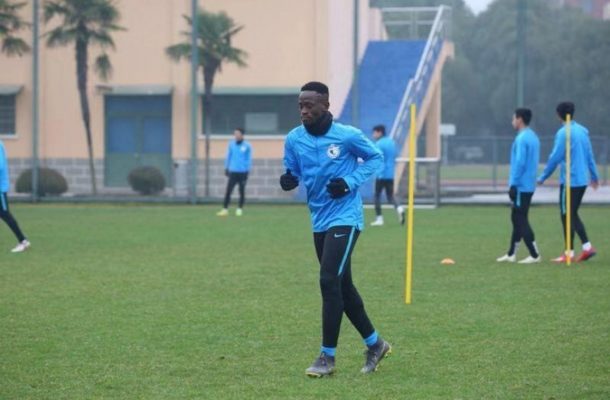 VIDEO: Emmanuel Boateng, his Dalian Yifang team trapped in Spain due to Corona virus in China