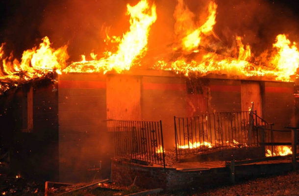 Breaking: Several houses in flames at Dagomba Line, Kumasi