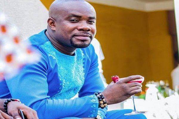 Video of Adom FM's Kwame Oboadie drinking ‘snake bitters’ goes viral