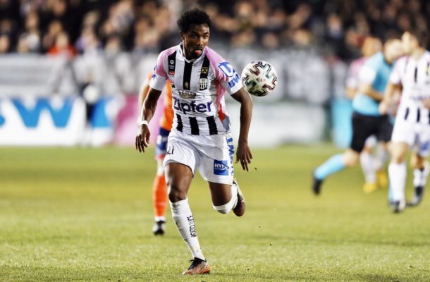 Samuel Tetteh starts training with teammates at LASK Linz