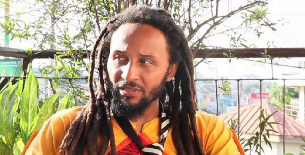 Their kissing doesn’t create potholes nor cause dumsor – Wanlov defends LGBT group