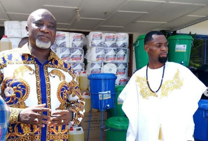 VIDEO: Rev. Obofour donates GHC100,000 and other items to Tema General Hospital