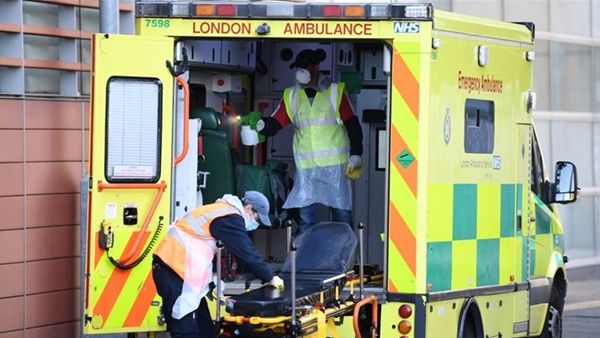Coronavirus: UK Death toll rises by 763 to 18,100