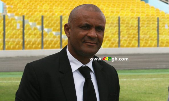 GPL: Former Hearts trainer Kim Grant eyes quick return to coaching