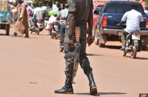 Burkina Faso gunmen 'kill 20 at cattle market' in Kompienga