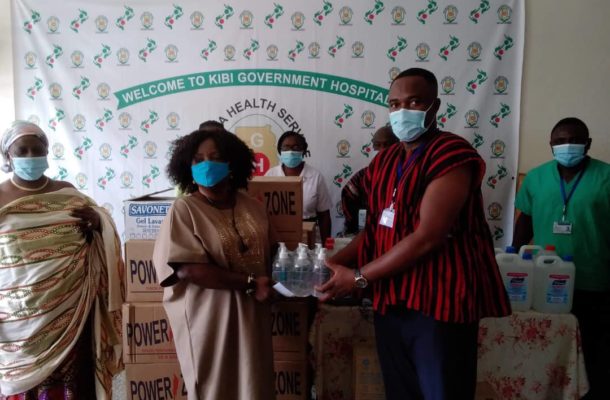 Kyebi diaspora donate to hospital amid COVID-19