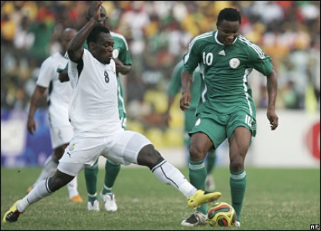 John Mikel Obi is not fit to lace Michael Essien's boot - Charles Okwemba