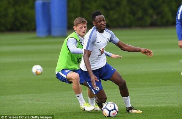 Baba Rahman set for Chelsea return