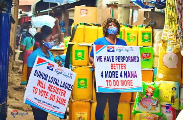COVID-19: NPP Loyal Ladies donate nose masks to drivers, market women in Suhum
