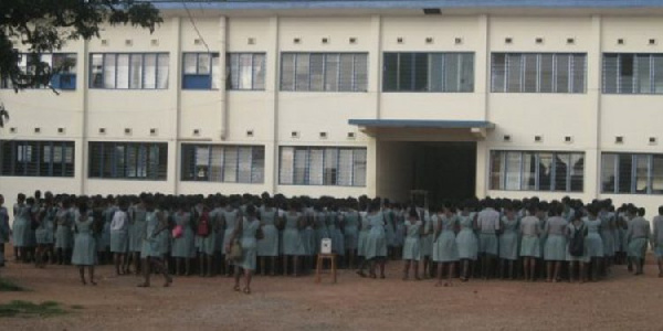Coronavirus: Angry parents storm Accra Girls over wards whereabouts