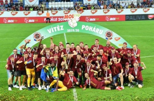 Ghana’s Benjamin Tetteh lifts MOL Cup with Sparta Prague