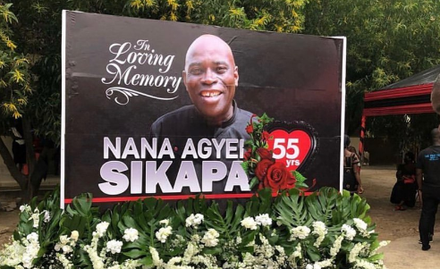 PHOTOS: Tears flow as Peace FM's Nana Agyei Sikapa laid to rest