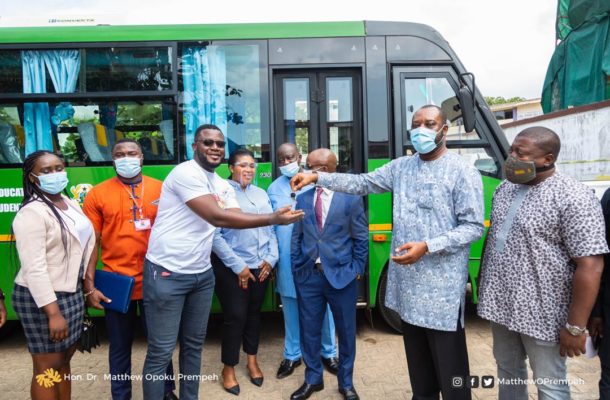 MASLOC donates 33-seater bus to NUGS through Education Ministry