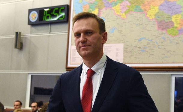 Alexei Navalny Removed From Artificial Coma, Responds to Speech Stimuli, German Medics Say