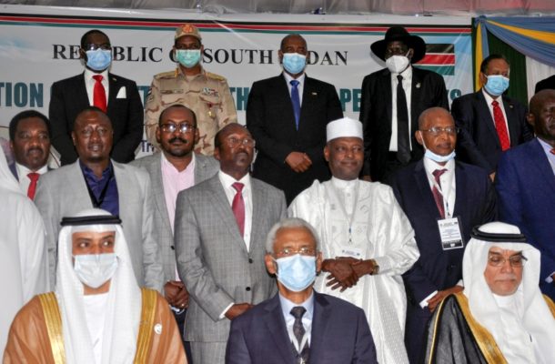 Sudan signs peace deal with rebel groups from Darfur