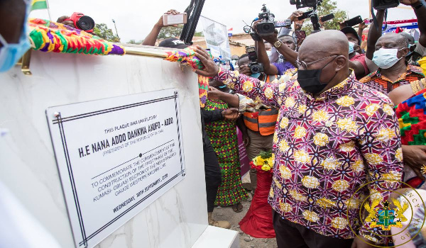Akufo-Addo cuts sod for construction of 83.5-kilometre Kumasi-Obuasi Railway