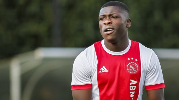 RB Leipzig leading race to sign Ajax's Brian Brobbey