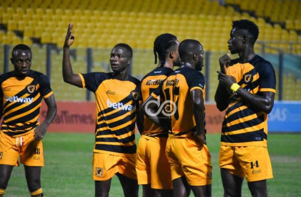 Limp King Faisal assaulted by Ashantigold in Obuasi in GPL clash