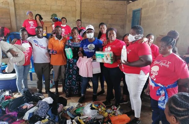 C/R: NPP Loyal Ladies - UK donates to Nyamebekyere Kramokrom residents