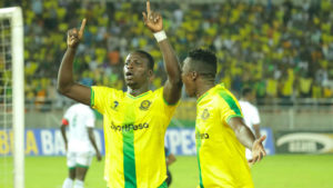 VIDEO: Ghanaian striker Michael Sarpong scores in fierce Yanga vs Simba derby