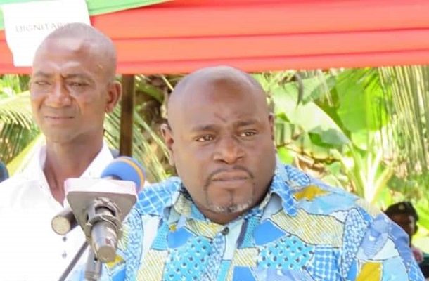 Akwatia chiefs hail DCE, appeal to President to maintain him