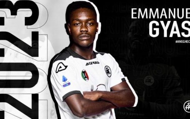 Ghanaian forward Emmanuel Gyasi extends contract with Spezia