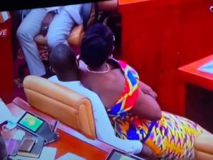 VIDEO: Kwabena Mintah Akandoh explains how Ursula Owusu ended up on his laps