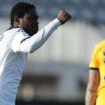 Emmanuel Gyasi scores twice to rescue a draw for Spezia