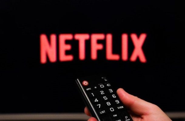 Netflix considers crackdown on password sharing