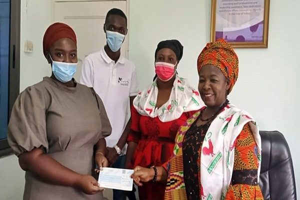 GIJ students receives cash support from Nana Frimpomaa